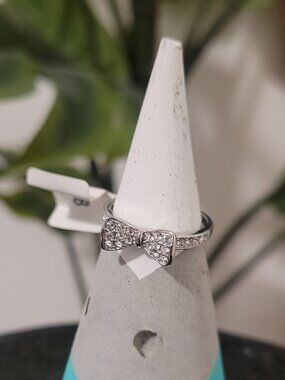 NWT Charmed Aroma Ring Size 8